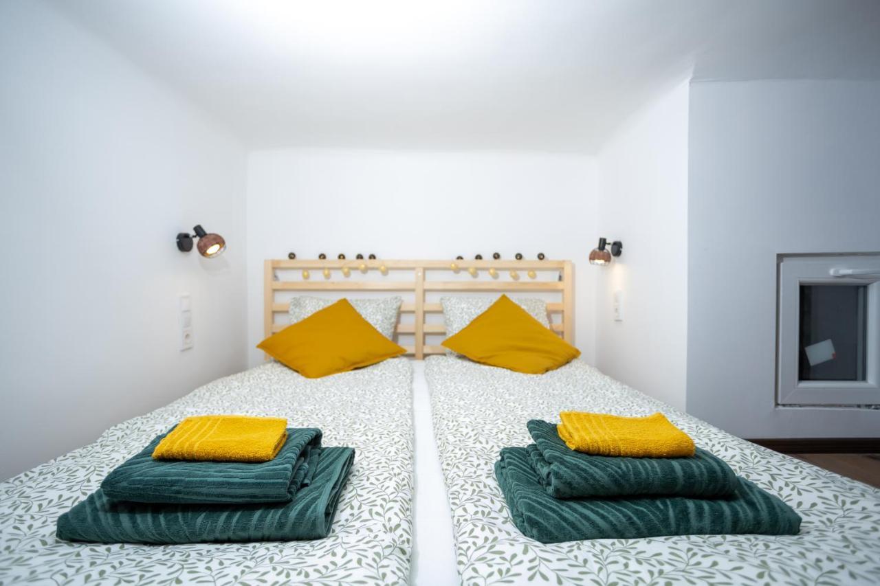 Green Goblin Apartment With Free Private Parking Budapest Extérieur photo